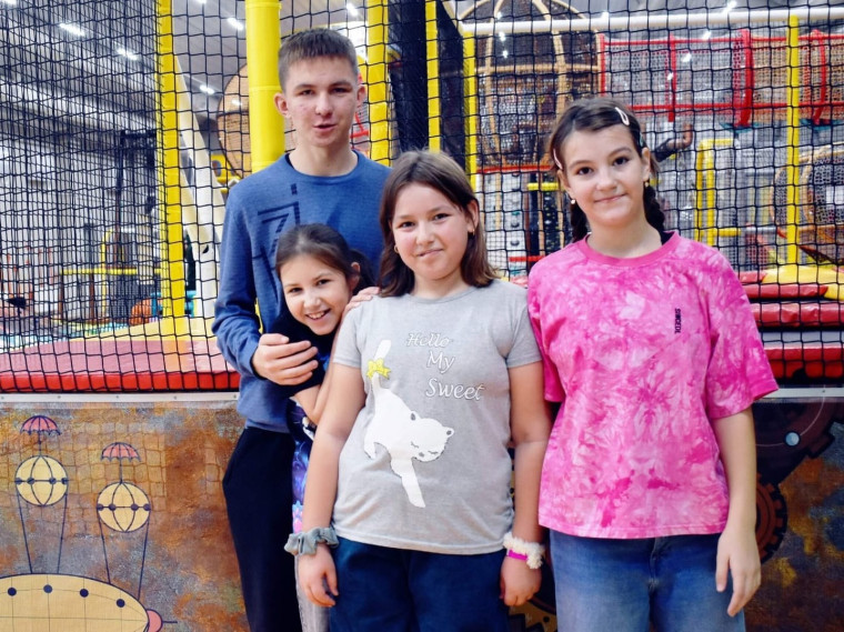 В рамках празднования Международного дня семьи обучающиеся Призначенской школы принимают участие в фоточелленже "Моя семья отдыхает вот так,а твоя как?"..